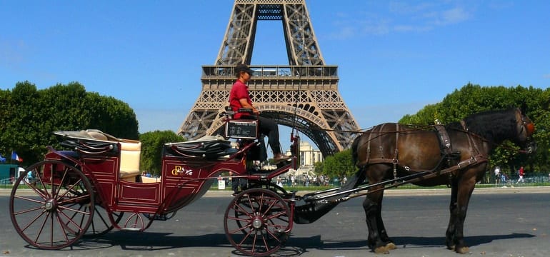 Carriage at the Eiffel Tower